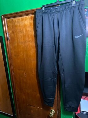 Nike Black Dri-FIT Jogger Sweatpants Size L